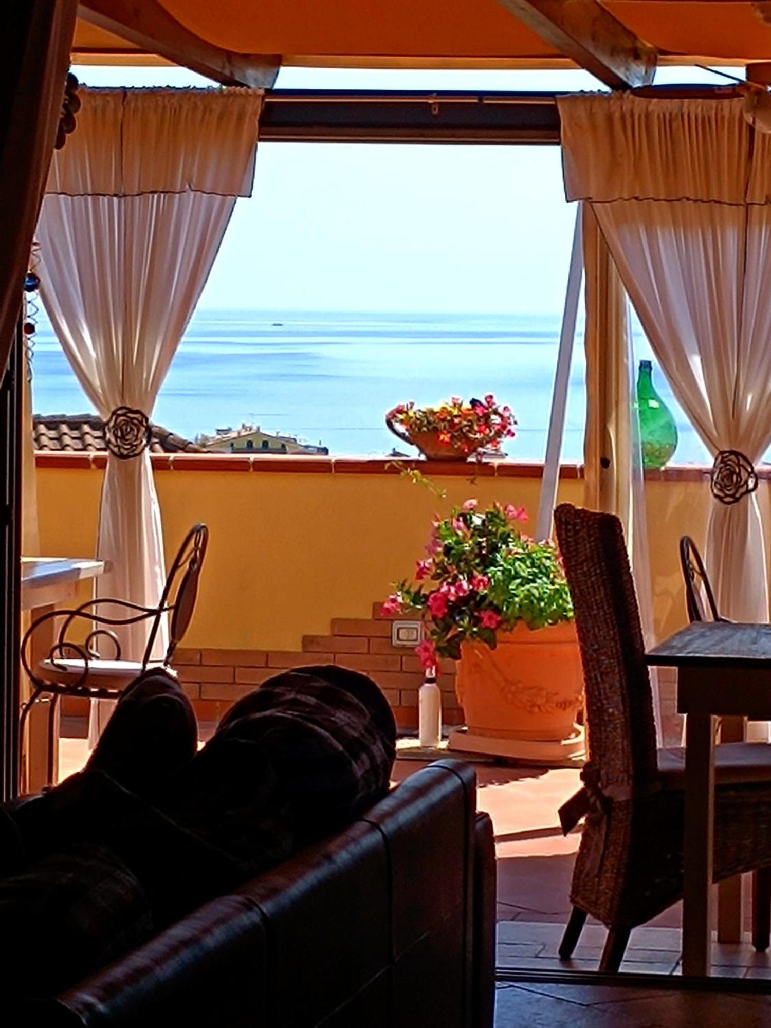 Antigua B&B ปอร์โต โปเตนซา ปีเชนา ภายนอก รูปภาพ