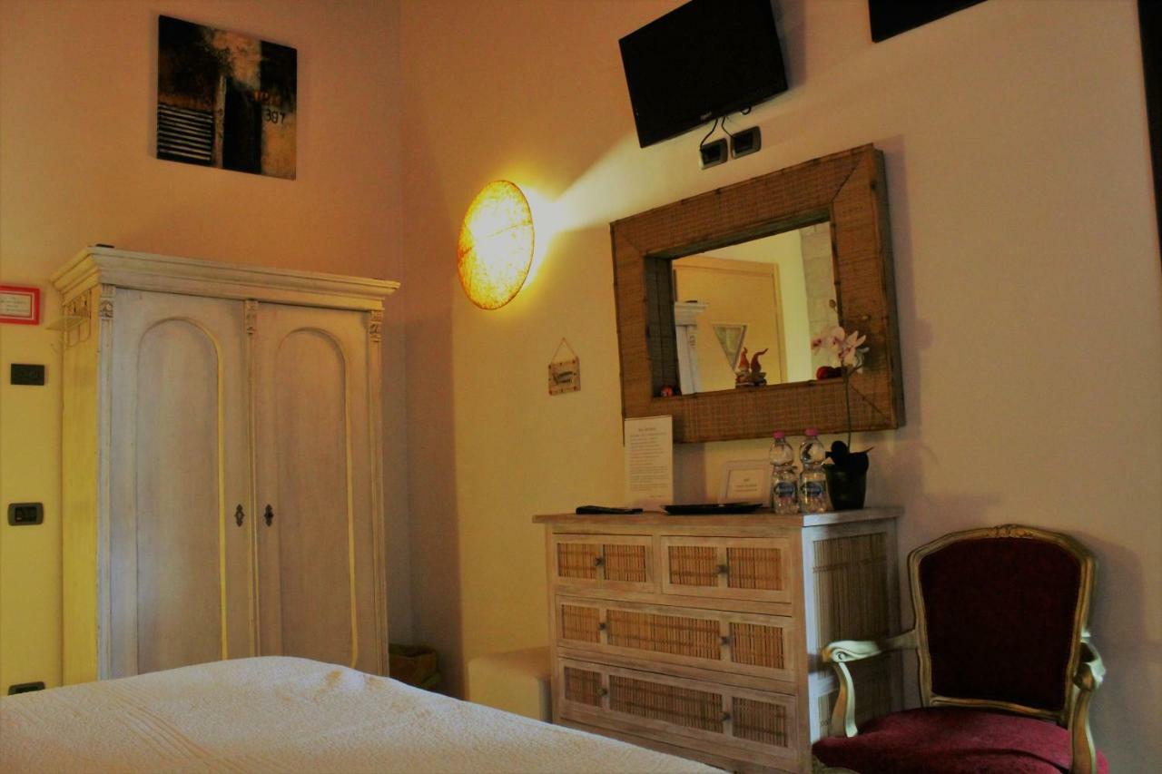 Antigua B&B ปอร์โต โปเตนซา ปีเชนา ภายนอก รูปภาพ